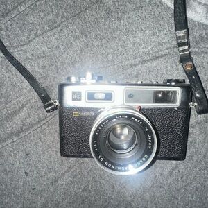 Yashica electro 35